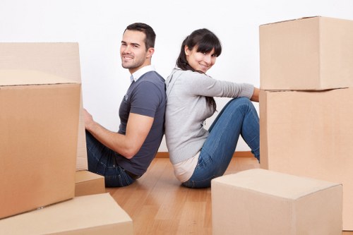 Roehampton man and van assistance for property relocation
